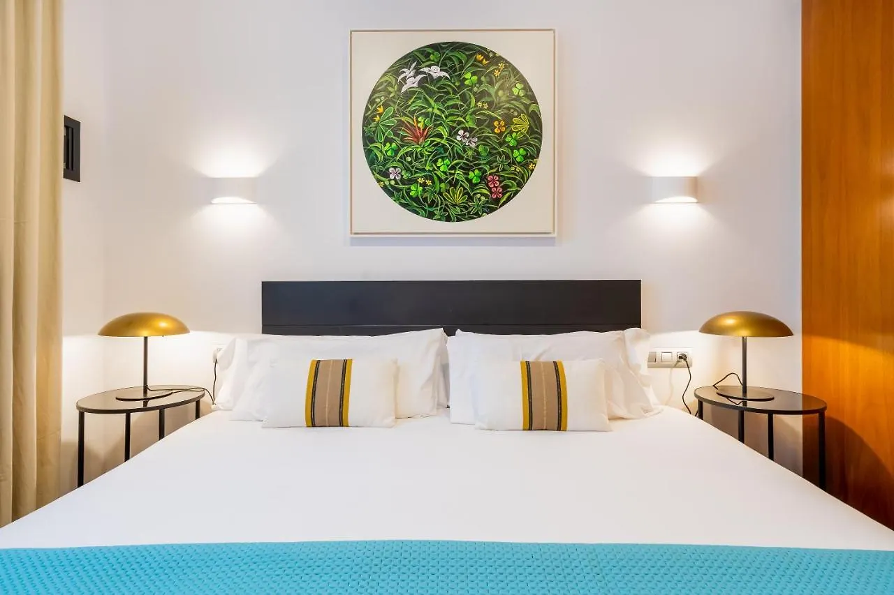 Lodging Apartments City Center-Eixample Barcelona 0*,  Spain