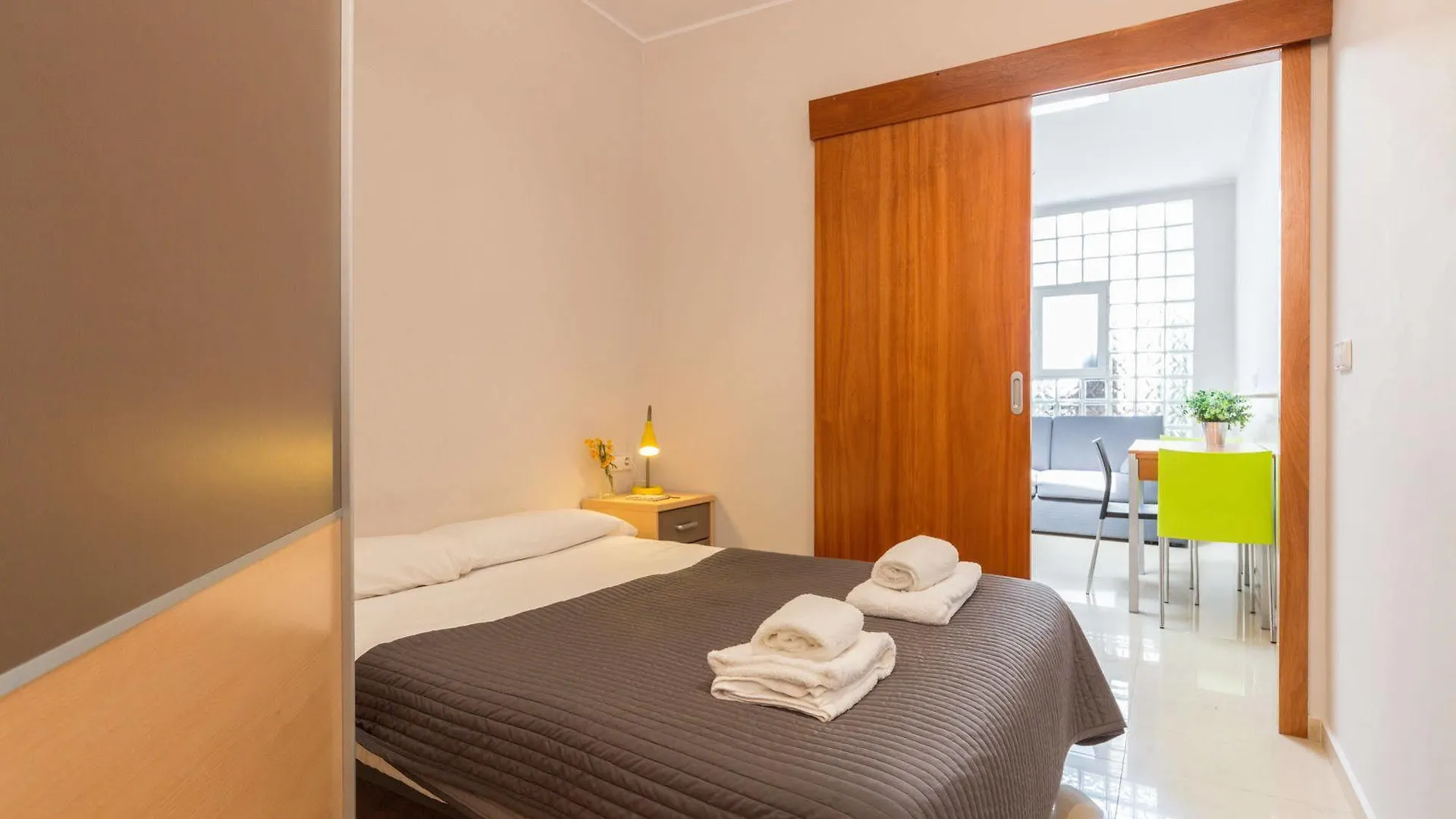 Lodging Apartments City Center-Eixample Barcellona